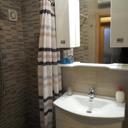Apartment Mica Old Town